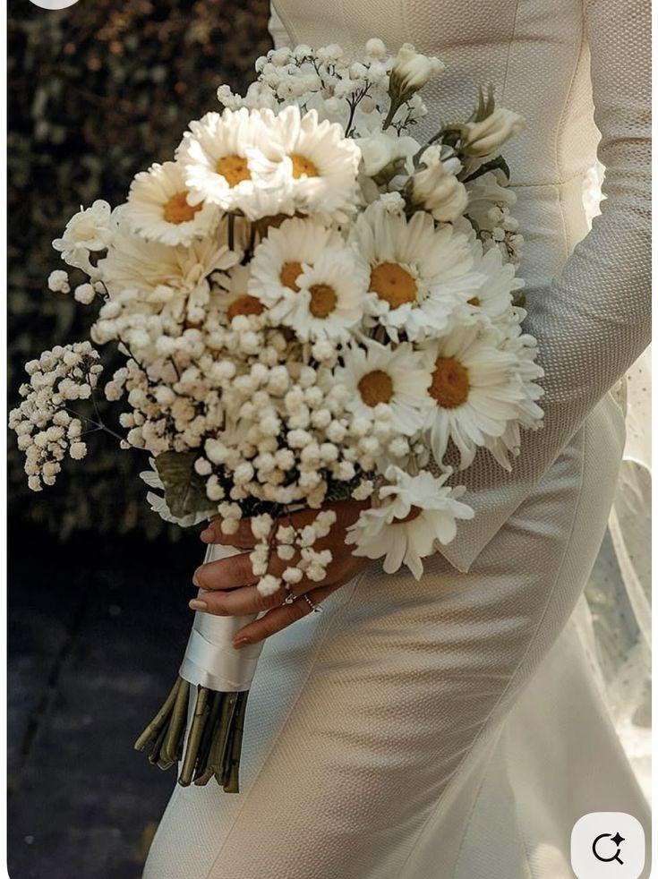 Crest Garden Book workshop space where corporate flower arrangements are designed and prepared for business delivery